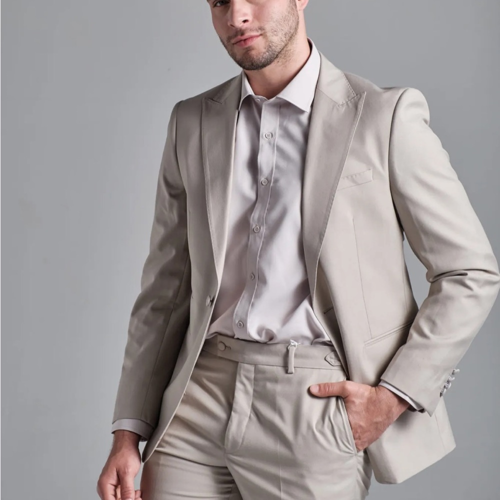 Slim Fit Suit in Light Beige –